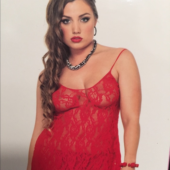 🎉(Plus)RED lace Chemise - Picture 1 of 3
