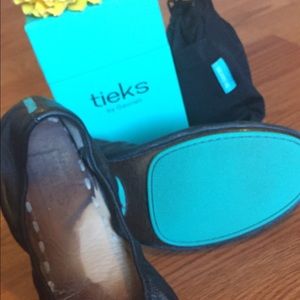 Tieks Black size 8