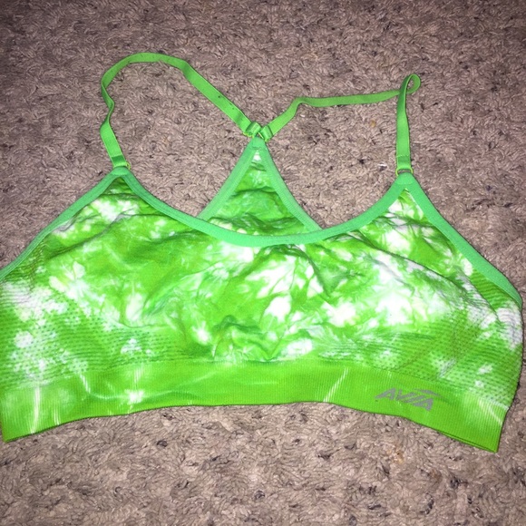 Avia Other - Green and White Sports Bra!