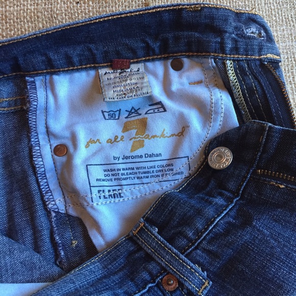 7 for All Mankind • Flare Leg Jeans • Size 28 - Picture 3 of 3