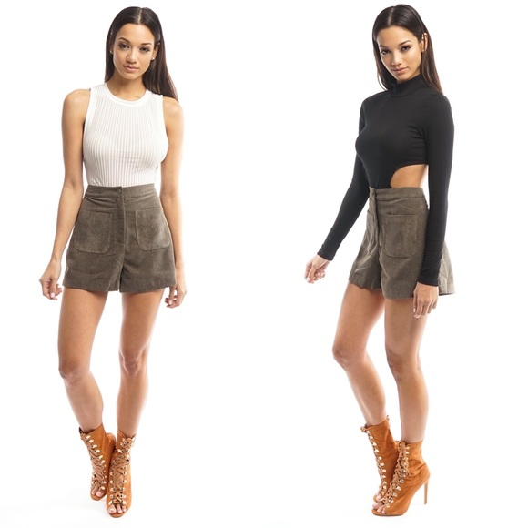 TAUPE SHORTS - Picture 3 of 6