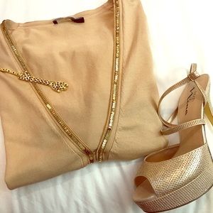 ✨🦃SALE!! ✨ The Limited Gold Sequin Sweater