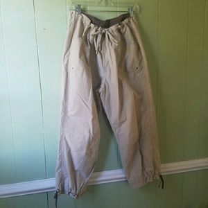 Columbia, 3/4 length Capri's.