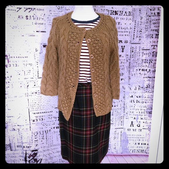 Cable knit cardigan - Picture 1 of 3