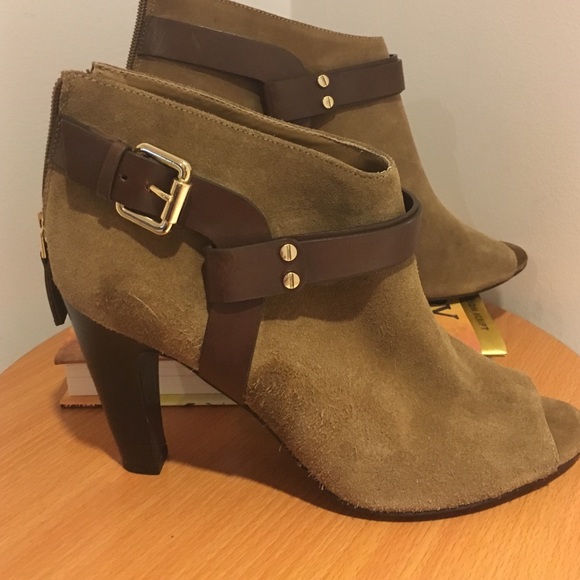 Vince Camuto Shoes - Vince Camuto Nikoletta bootie
