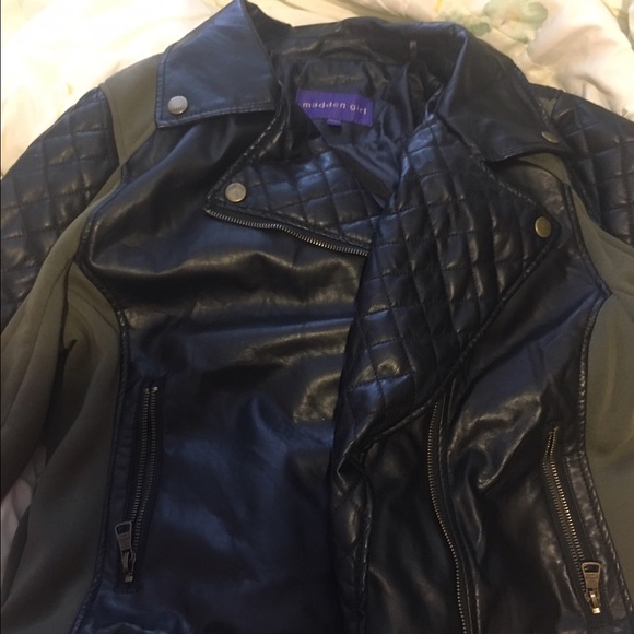 Madden girl Olive and Black quilted Fall jacket