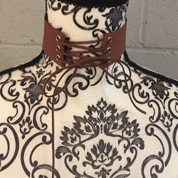 🆕Brown Lace up Chokers🆕 - Picture 2 of 4