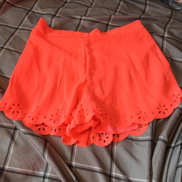 Coral flower Shorts