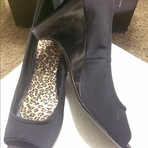 Peep toe wedges