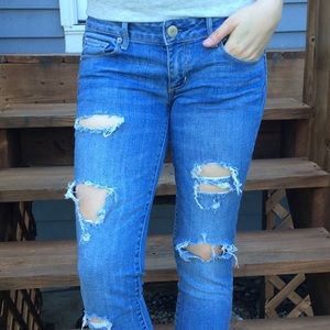 BLACK FRIDAY SALE American Eagle skinny jean 8