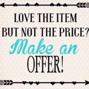 MAKE AN OFFER! 👍🏼😊