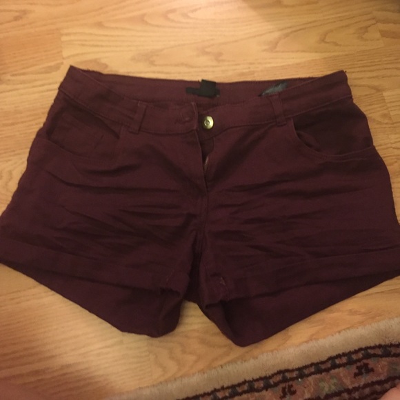 H&M Maroon Shorts