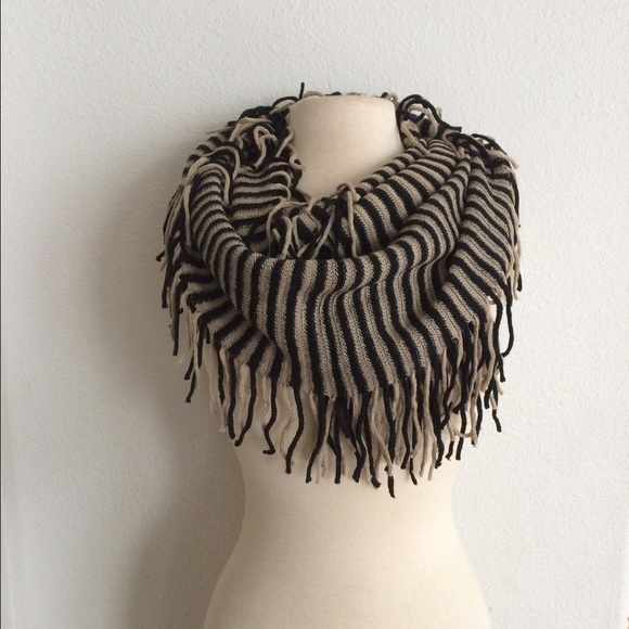 Accessories - LAST ONE! Striped infinity scarf
