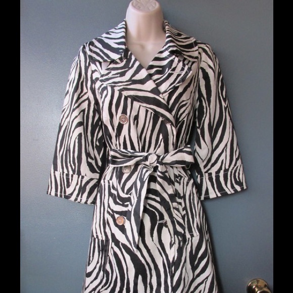 Divine Zebra Print Coat W/Buttons & Belt - Lined - Picture 3 of 4