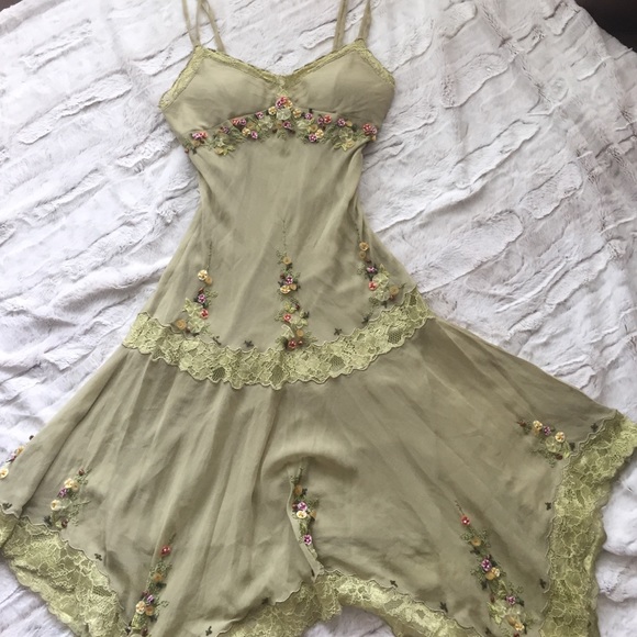 Sweet simple green dress