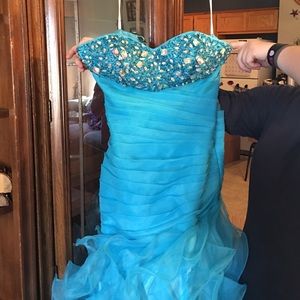 Sky blue prom dress
