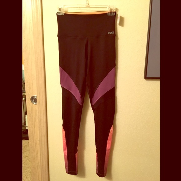 High-waisted PINK Leggings