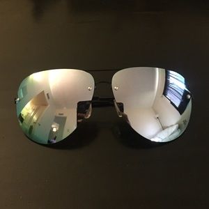 Quay Australia Sunnies