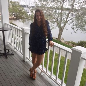 Meet your Posher, Allison