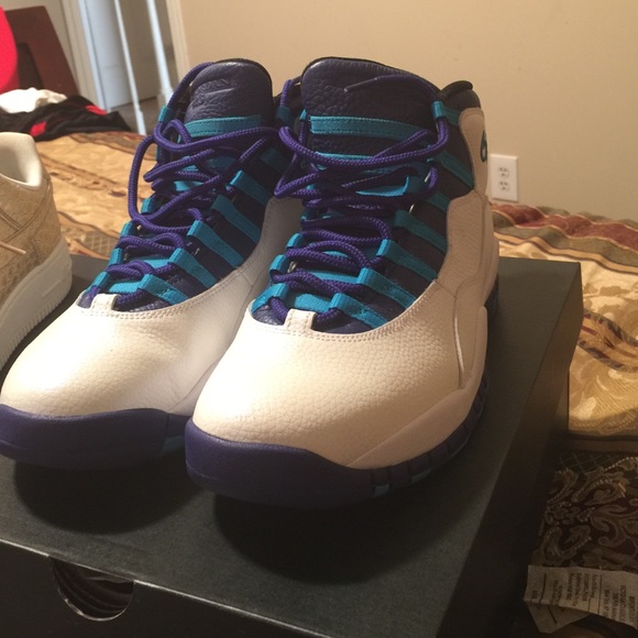 Men's 9.5 Air Jordan Retro 10 - Picture 1 of 4