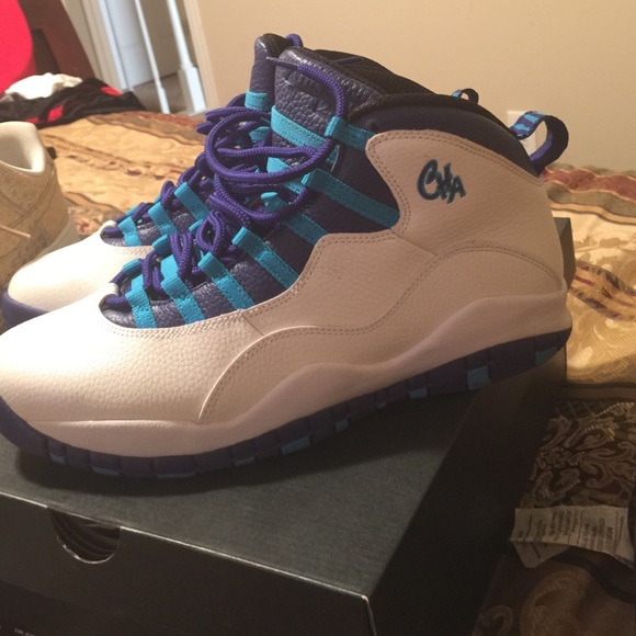 Men's 9.5 Air Jordan Retro 10 - Picture 2 of 4