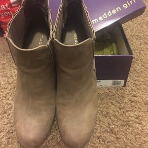 Madden girl Dominicc bootie