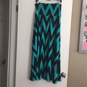 Turquoise and black chevron maxi skirt.