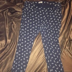 Old Navy Ankle Crop Pants with Anchor Design