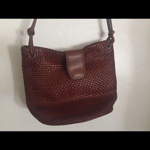 Vintage woven leather bucket bag