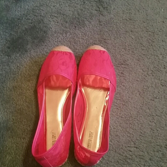 Pink lace flats by Jennifer lopez