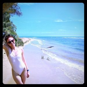 Meet your Posher, Camilla