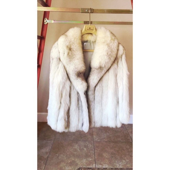 SAGA SILVER FOX FUR COAT 1980 vintage fashion