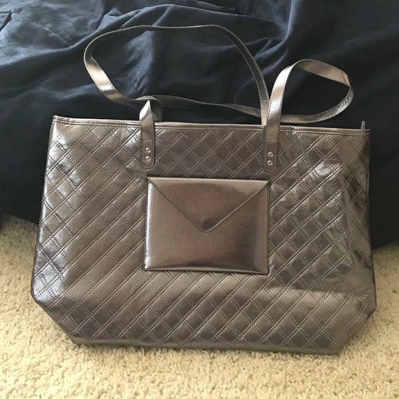 Cute silver bag!