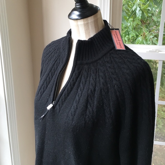 Vineyard Vines zip neck sweater