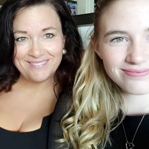 Meet your Posher, Sandy