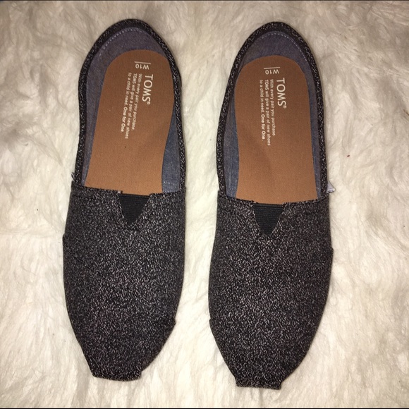 🔴Sold🔴Toms Black Marl Shoes - Picture 3 of 4