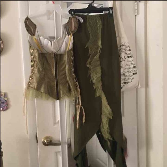 Halloween costume Swamp Siren - Picture 4 of 4