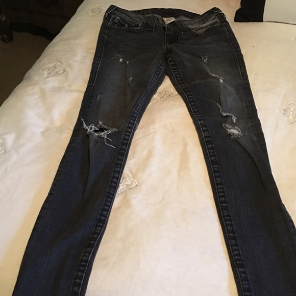 Nice factory ripped black jeans. Fit Talls