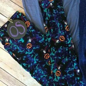 Lularoe Halloween headless horseman leggings