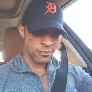 Meet your Posher, Joshua