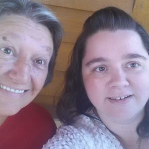 Meet your Posher, Tiffani