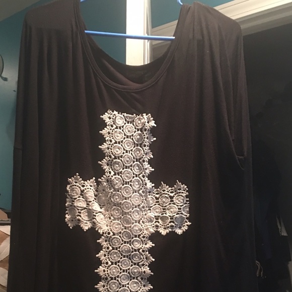 Black tunic cross top