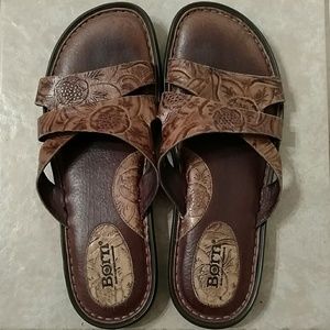 Born Flower Print Sandals