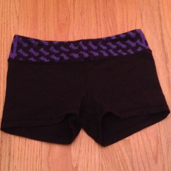 Ivivva shorts