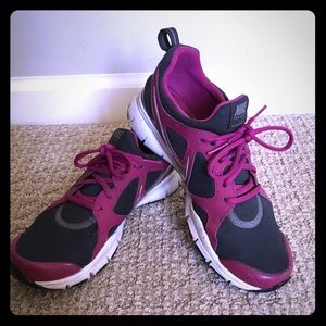 🎈FINAL SALE 🎈Nike training shoes