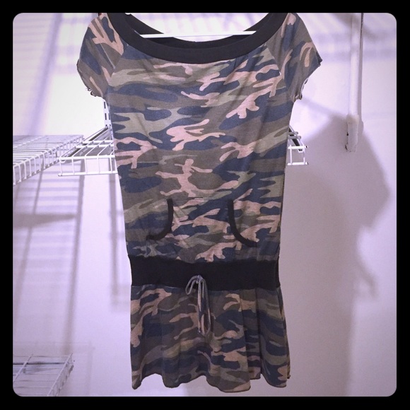 Camo tunic!! - Picture 1 of 2