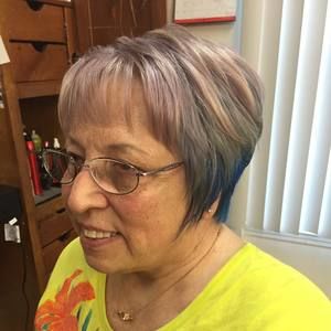 Meet your Posher, Celia