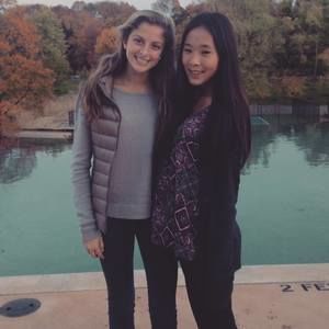 Meet your Posher, Chloe