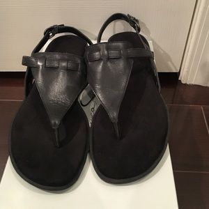 Aerosoles  black sandals!