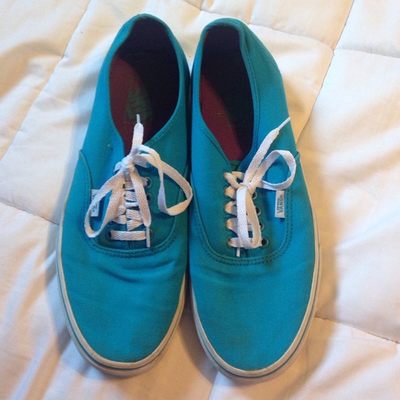 Blue old fashioned vans.